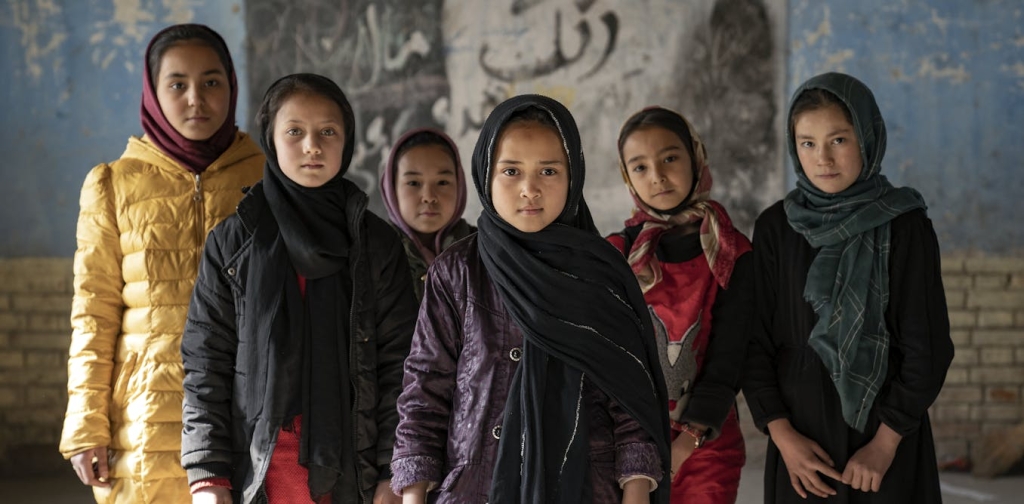 i-lived-through-the-first-taliban-girls’-school-ban-—-watching-it-happen-again-is-heartbreaking