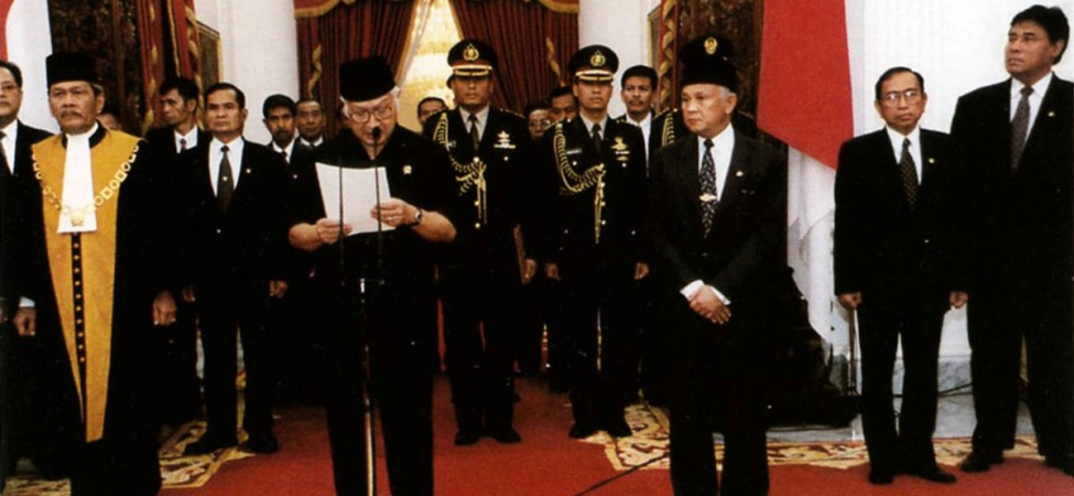 pidato-soeharto-16-agustus-1970:-janji-perang-melawan-korupsi-yang-berujung-ironi-orde-baru