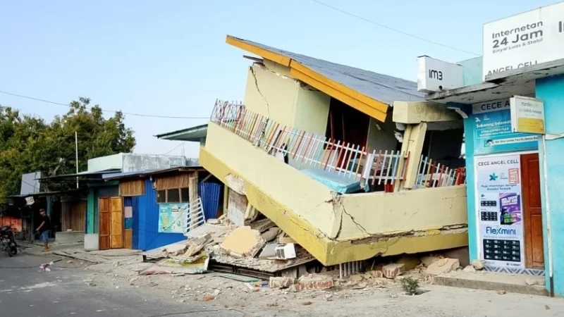 5000-jiwa-mengungsi-akibat-gempa-ntt,-pemerintah-tetapkan-status-darurat-14-hari