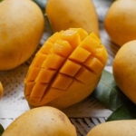 12-buah-tropis-indonesia-dan-manfaatnya-untuk-anak
