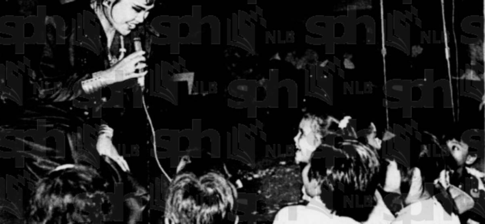 perayaan-hari-kemerdekaan-indonesia-di-singapura-pada-1987,-hadirkan-hetty-koes-endang