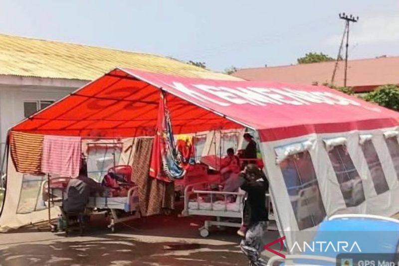 dapur-umum-kemensos-mulai-beroperasi-pascagempa-di-nagekeo,-ntt