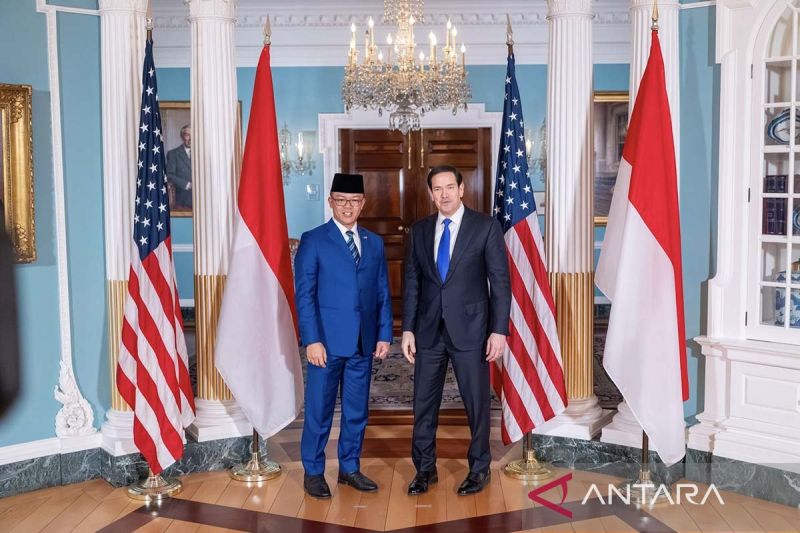 menlu-as-ucapkan-selamat-hut-ke-81-republik-indonesia