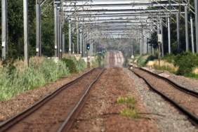 can-britain’s-railways-cope-with-ever-more-extreme-heat?-an-expert-q&a