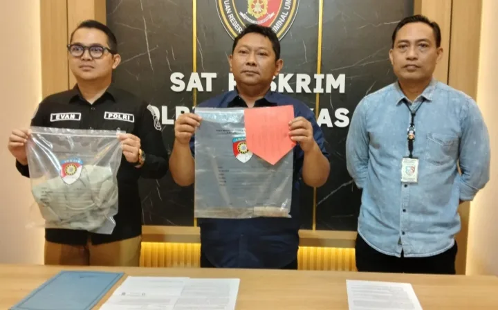ibu-penusuk-anak-kandung-di-pamekasan-dikirim-ke-rsj-lawang