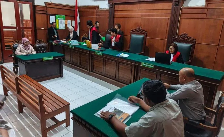 gugat-ijazah-jelang-musda-demokrat,-indah-kuntarti-bantah-bermuatan-politik