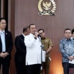 istana:-status-kepegawaian-guru-p3k-dialihkan-ke-pemerintah-pusat