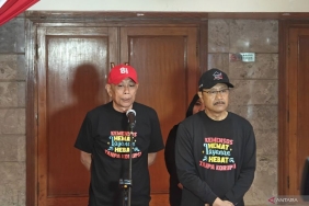 pemerintah-kerahkan-semua-sumber-daya-untuk-pulihkan-dampak-gempa-ntt