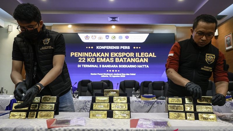 djbc-gagalkan-ekspor-ilegal-22,3-kilogram-emas-batangan-di-bandara-soekarno-hatta
