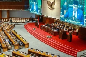 dpr-tunjuk-nuzran-joher-gantikan-ketua-ombudsman-yang-terjerat-korupsi