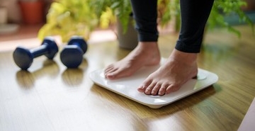 rutin-olahraga-dan-diet-tapi-bb-enggak-turun-turun?-ini-penjelasan-dokter-gizi