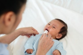 lidah-bayi-berjamur:-kenali-penyebab,-gejala,-dan-cara-mengatasinya