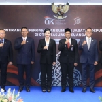 ojk-melantik-henry-rialdi-sebagai-deputi-komisioner-bursa-mineral