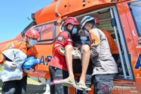 bnpb:-jumlah-korban-gempa-ntt-bertambah-satu-orang-jadi-71-wafat