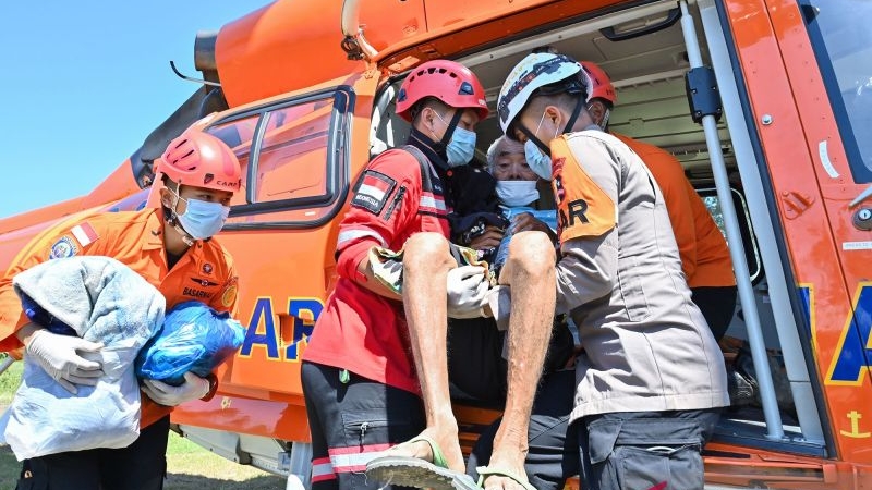 bnpb:-jumlah-korban-gempa-ntt-bertambah-satu-orang-jadi-71-wafat