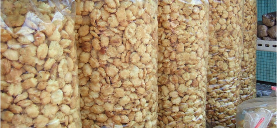 keceprek,-jajanan-tradisional-dari-serang-banten-yang-terbuat-dari-buah-melinjo