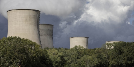 france’s-nuclear-reactors-are-running-hot-and-still-keeping-the-lights-on