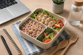 7-ide-bekal-sehat-dan-praktis-ke-kantor-untuk-menjaga-stamina-kerja