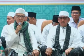 nahdliyin-bershalawat-dan-istighotsah-di-tambakberas-untuk-kelancaran-muktamar-ke-35-nu
