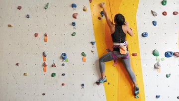 ibu-hamil-trimester-3-mau-wall-climbing?-ternyata-aman-lho