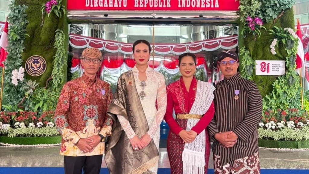 dua-penggerak-desa-astra-raih-satyalencana,-bukti-desa-bisa-naik-kelas-dari-potensi-lokal