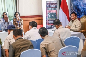 presiden-prabowo-pimpin-rapat-penanganan-karhutla-di-kalimantan