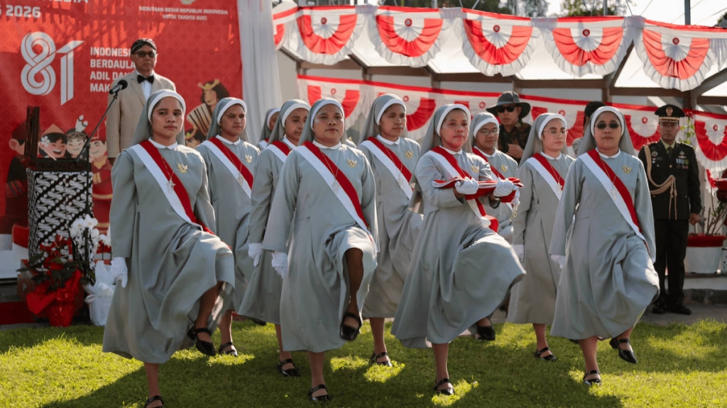 serba-serbi-kemeriahan-kemerdekaan-indonesia-di-luar-negeri:-ada-biarawati-yang-jadi-paskibra