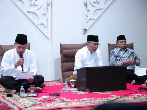 gelar-istighotsah,-gus-yahya-ajak-nahdliyin-niatkan-perjalanan-ke-muktamar-sebagai-ibadah