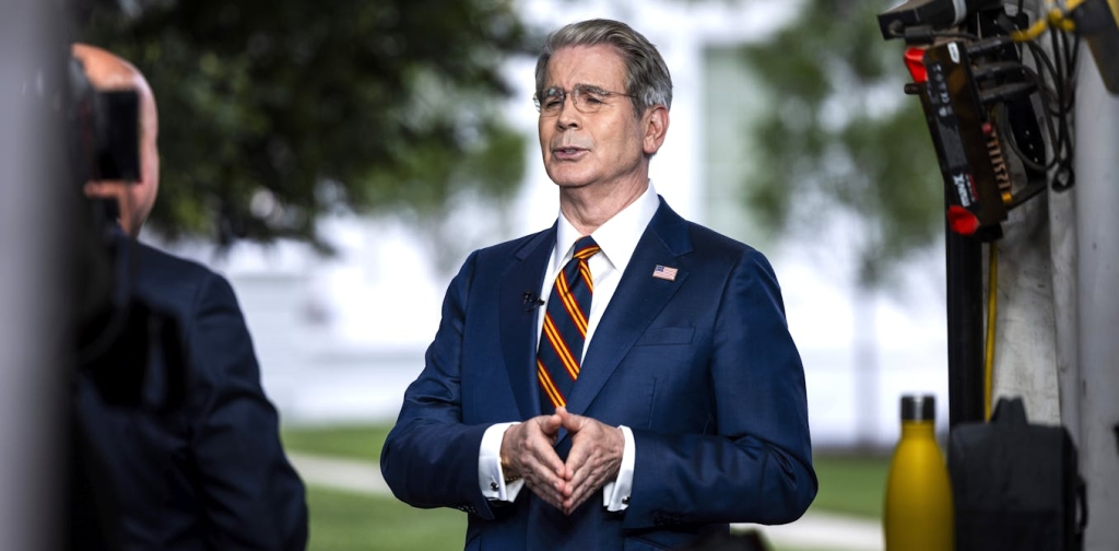 $40-trillion-debt-balloon-is-a-warning-sign-for-us-economy-and-the-world
