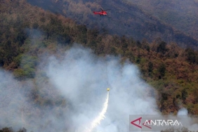 bpbd-jatim-masifkan-“water-bombing”-guna-tangani-karhutla-arjuno
