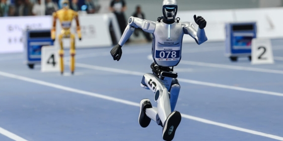 robots-can-run-faster-than-elite-human-sprinters,-but-are-they-really-athletes?