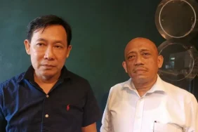 sukur-priyanto-tegaskan-ijazah-asli,-serahkan-bukti-ke-pengadilan