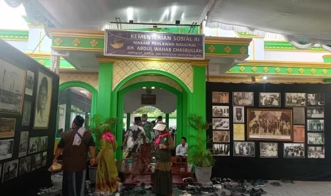 di-makam-pendiri-nu,-nahdliyin-berharap-muktamar-lahirkan-pemimpin-amanah