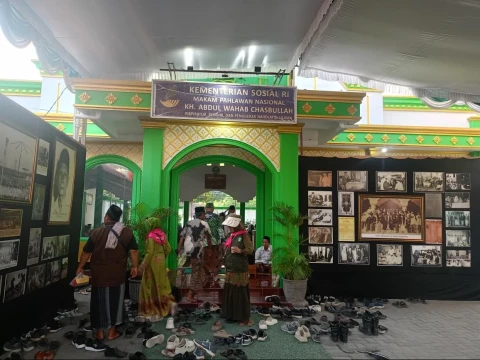 di-makam-pendiri-nu,-nahdliyin-berharap-muktamar-lahirkan-pemimpin-amanah
