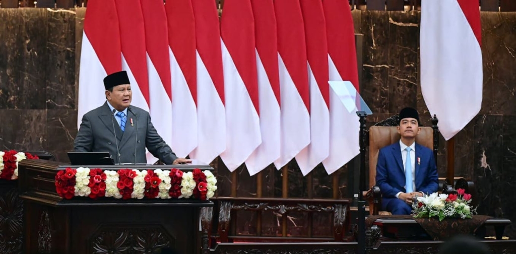 di-balik-emoji:-seperti-apa-bahasa-politik-warganet-dalam-merespons-pidato-prabowo?