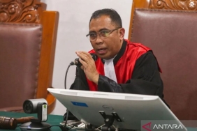 febrie-diduga-terima-rp40-miliar-terkait-korupsi-asabri-dan-jiwasraya