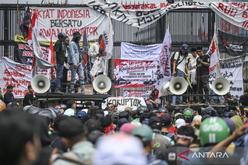 polda-metro-jaya-periksa-63-orang-terkait-dugaan-aksi-kelompok-anarko