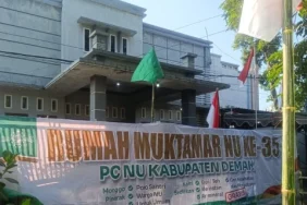 rumah-muktamar-dari-nu-demak-layani-muktamirin-di-jombang