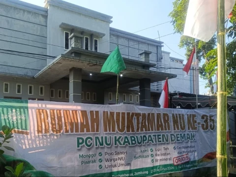 rumah-muktamar-dari-nu-demak-layani-muktamirin-di-jombang