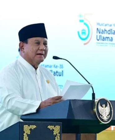 prabowo-tegaskan-tak-cawe-cawe-di-muktamar-ke-35-nu:-saya-tidak-mengatur-ini-semua