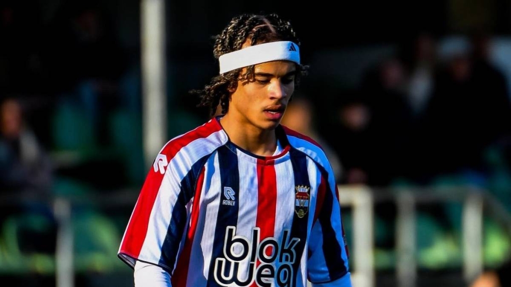 kenzo-riedewald,-pesepak-bola-keturunan-banda-neira-&-jawa-yang-ingin-bela-timnas-indonesia