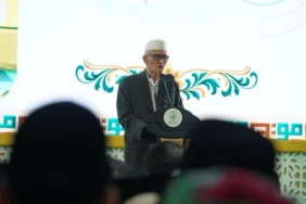kajian-hadits:-makna-berpegang-teguh-pada-jamaah-yang-disampaikan-kh-miftahul-akhyar