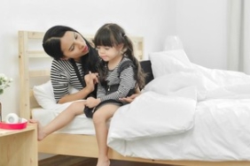anak-terlalu-lengket?-begini-cara-ortu-me-time-tanpa-membuat-si-kecil-merasa-ditolak