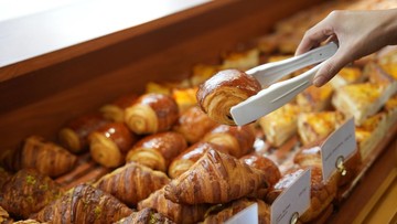 5-roti-enak-di-glodok-jakarta,-ada-little-salt-bread-viral