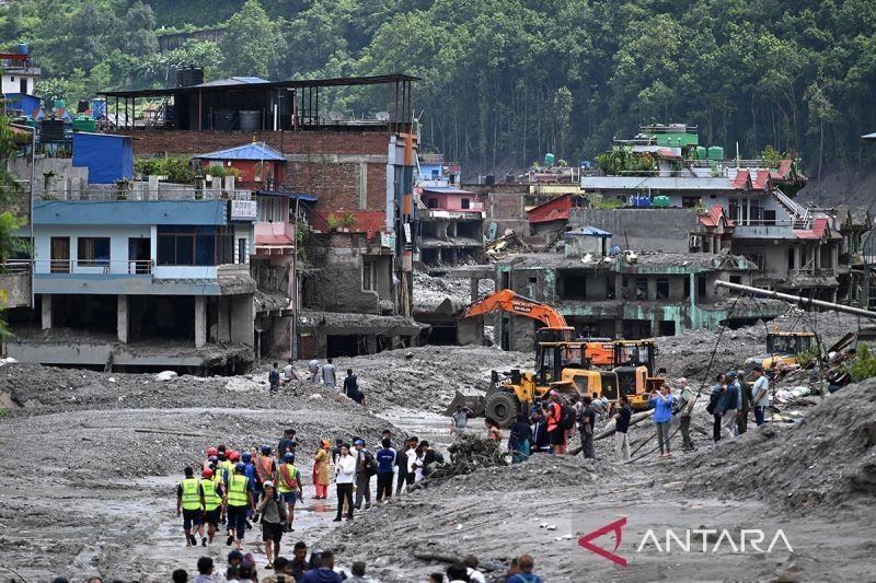 delapan-warga-rusia-hilang-di-zona-bencana-perbatasan-china-nepal