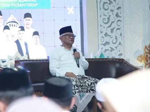 gus-mus:-pesantren-bukan-sekadar-tempat-transfer-ilmu,-tapi-pendidikan-karakter