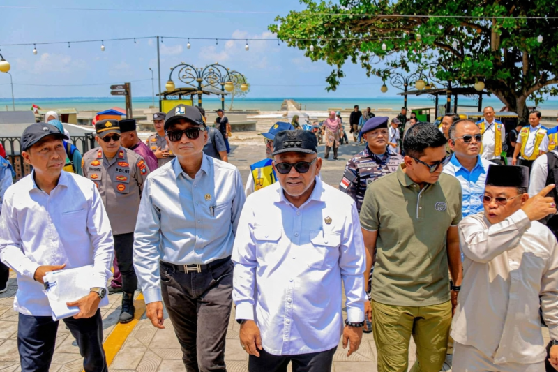 menteri-pu-dukung-pembangunan-monumen-bahasa-nasional-pulau-penyengat