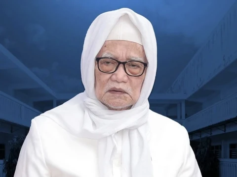 terpilih-sebagai ahwa,-ini-profil-kh-anwar-manshur-lirboyo,-teladan-keistiqamahan-dalam-mengaji