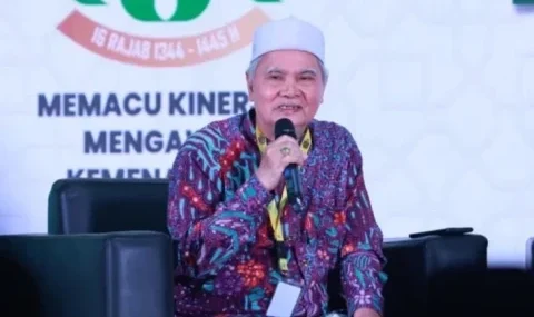 profil-kh-afifuddin-muhajir,-ulama-ahli-ushul-fiqih-yang-jadi-anggota-ahwa