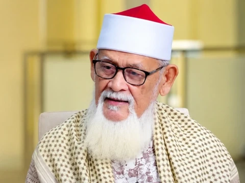 terpilih-jadi-anggota-ahwa,-ini-profil-teungku-nuruzzahri-yahya